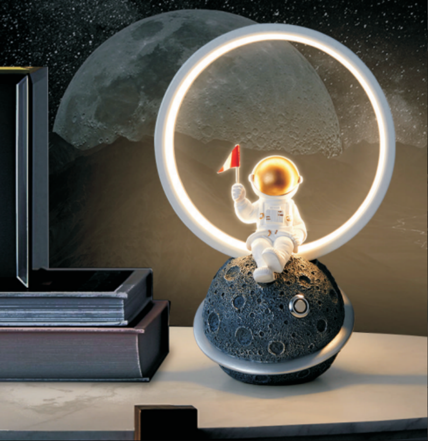 998 LED Bedroom Table Lamp, Astronaut Lighting, Light Color Adjustable
